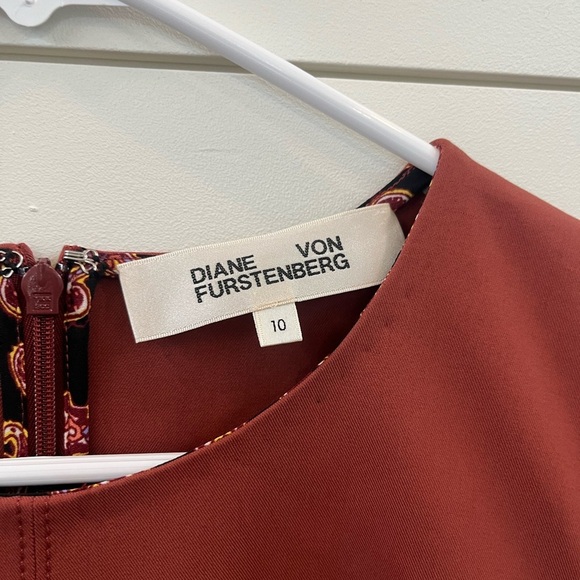 Diane Von Furstenberg Red Sheath Midi Dress - Picture 4 of 6